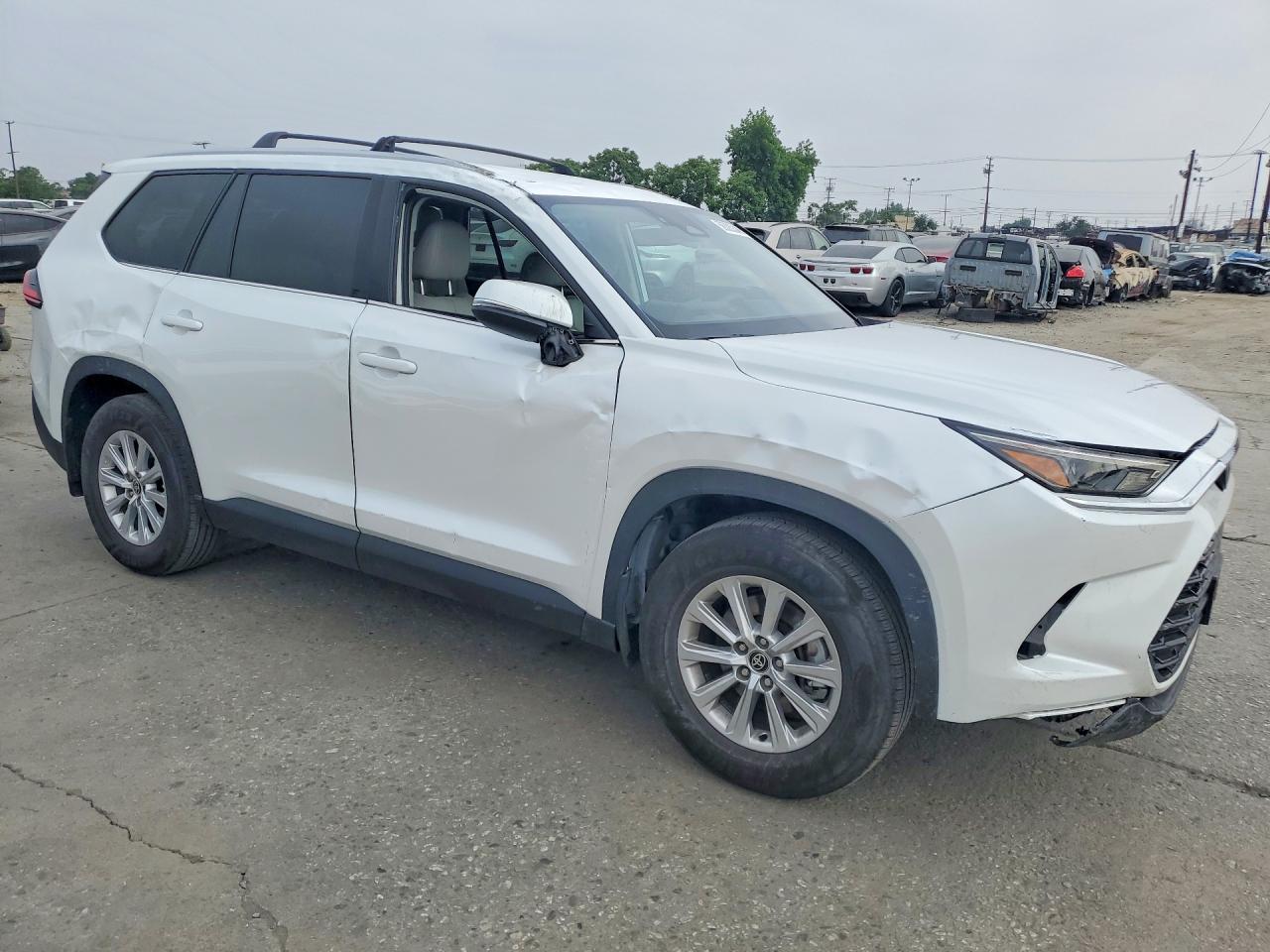 Toyota Grand Highlander Xle