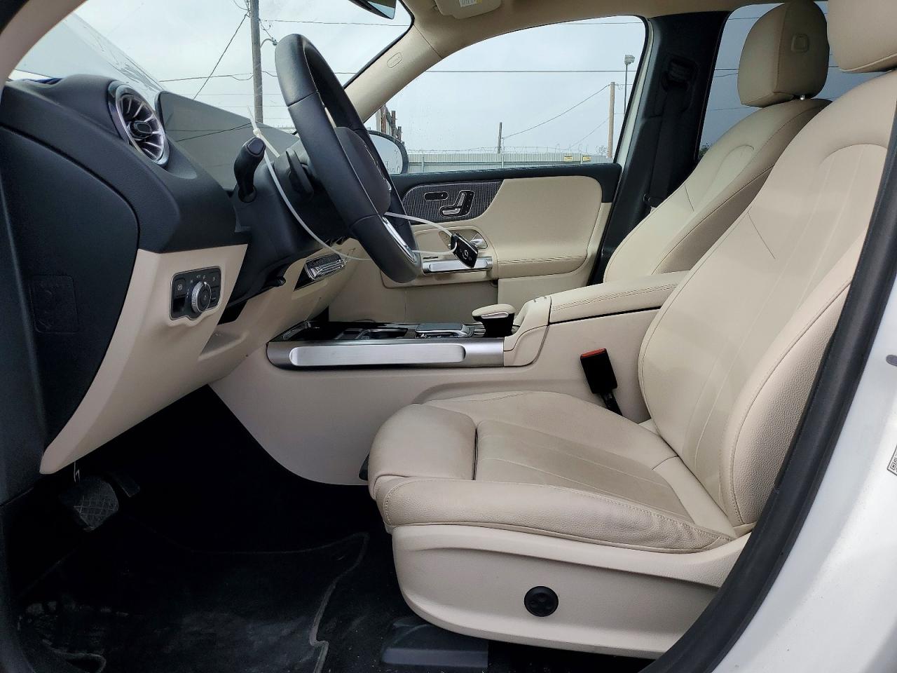 Mercedes-Benz EQB 250+