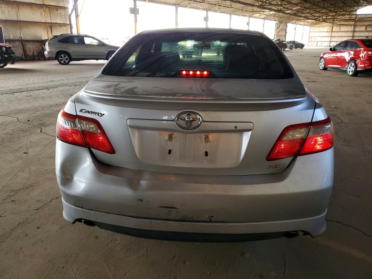 Toyota Camry Se V6