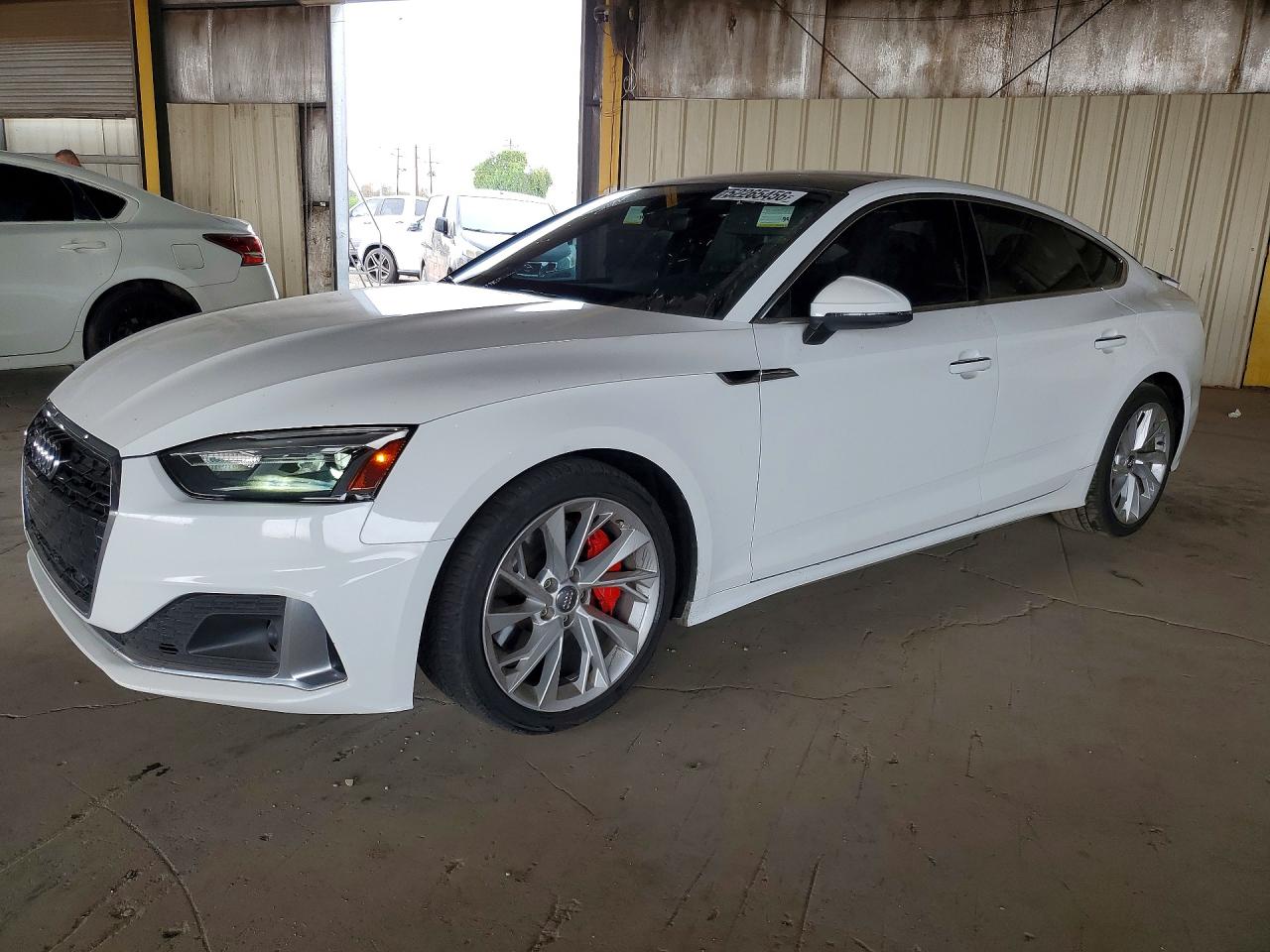 Salvage Audi A5 Image