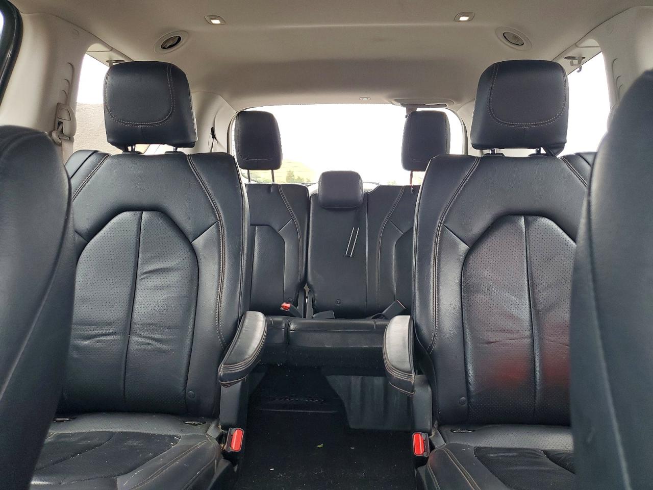 Chrysler Pacifica Touring L