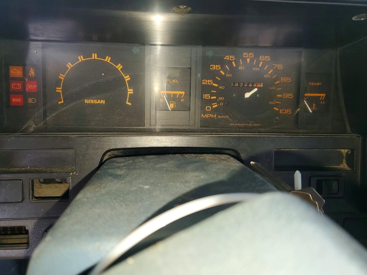Nissan Navara Base