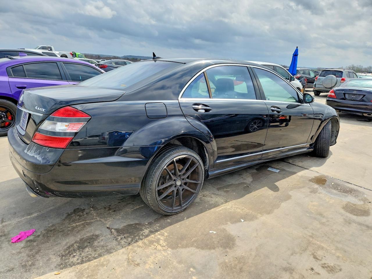 Mercedes-Benz S-Class 550 4matic