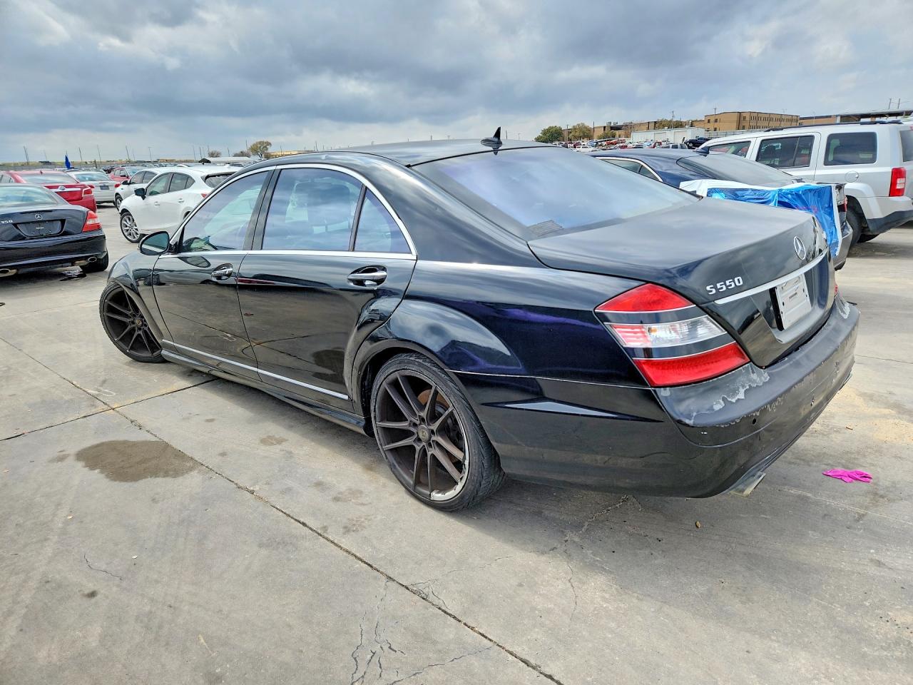 Mercedes-Benz S-Class 550 4matic