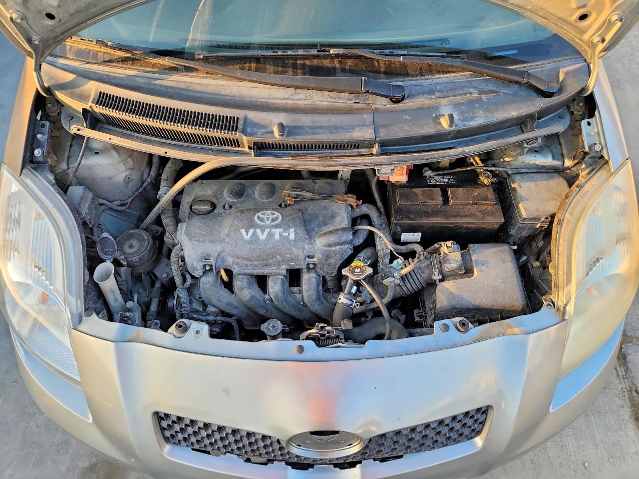 Toyota Yaris Base