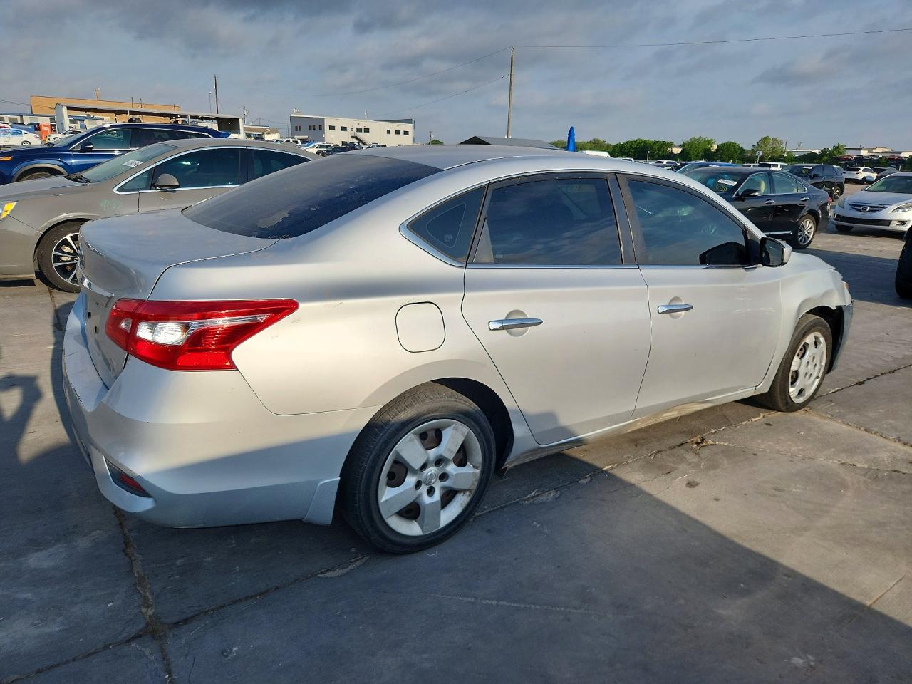 Nissan Sentra S
