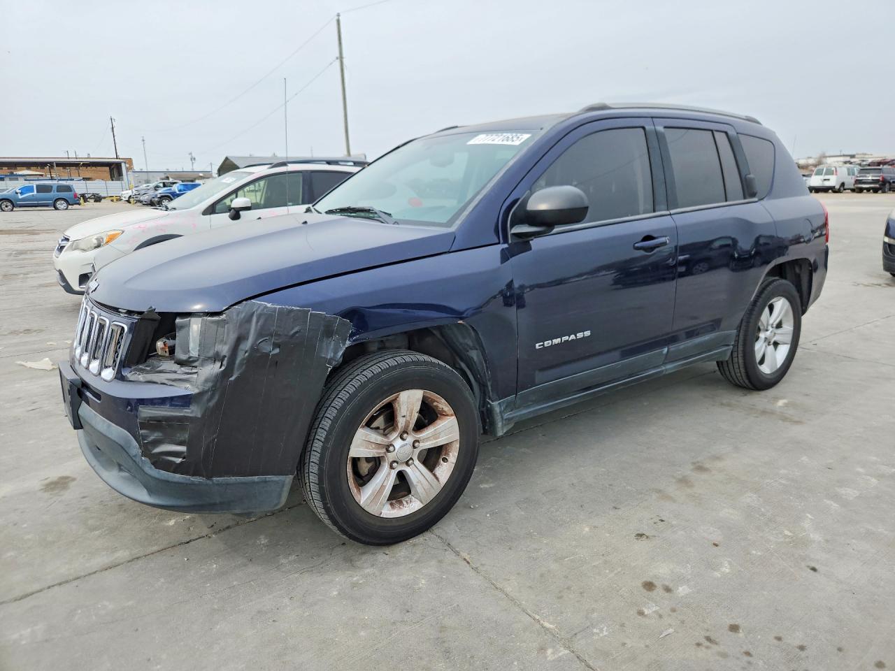 Salvage Jeep Compass Image
