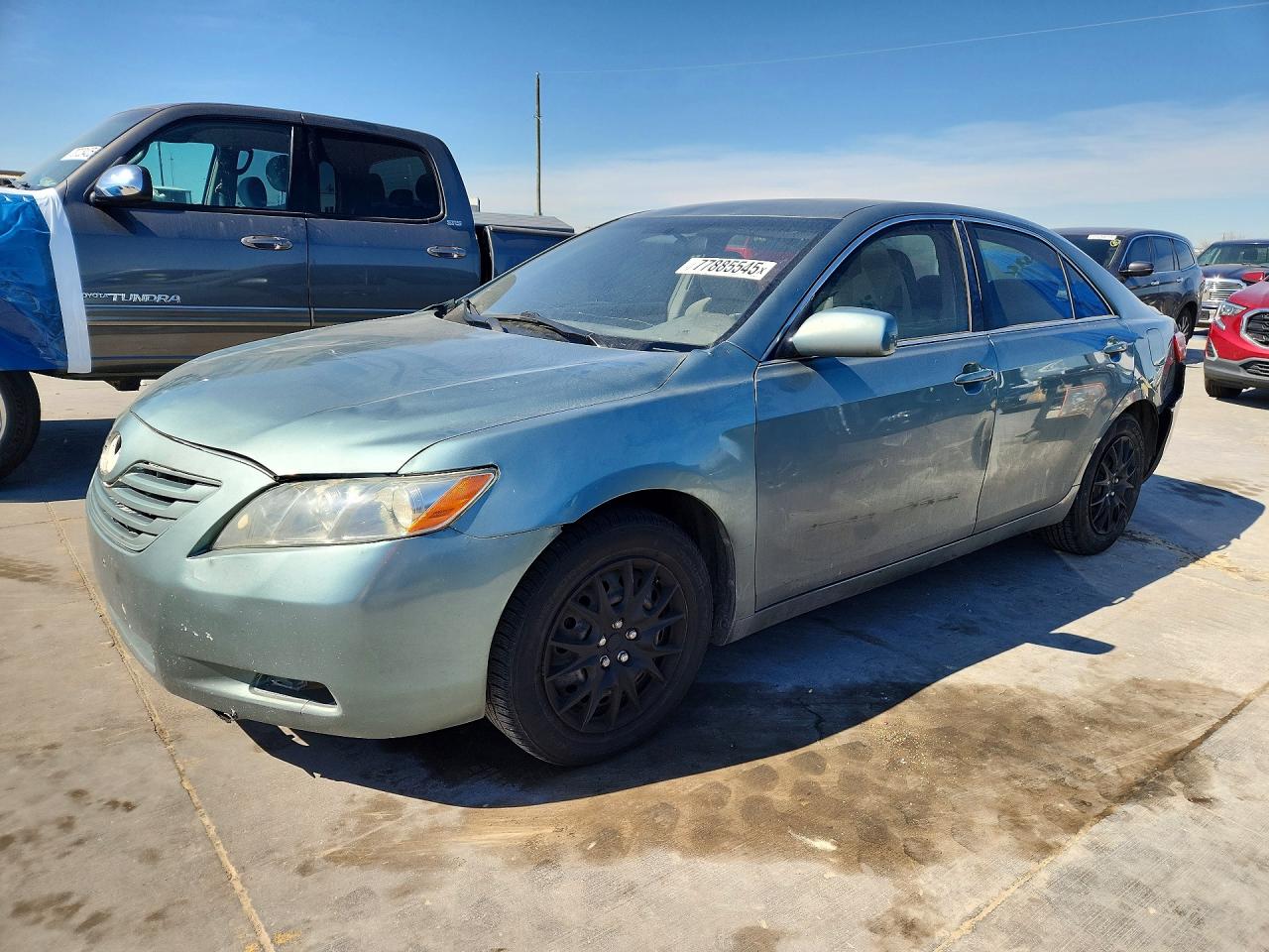 Salvage Toyota Camry Image