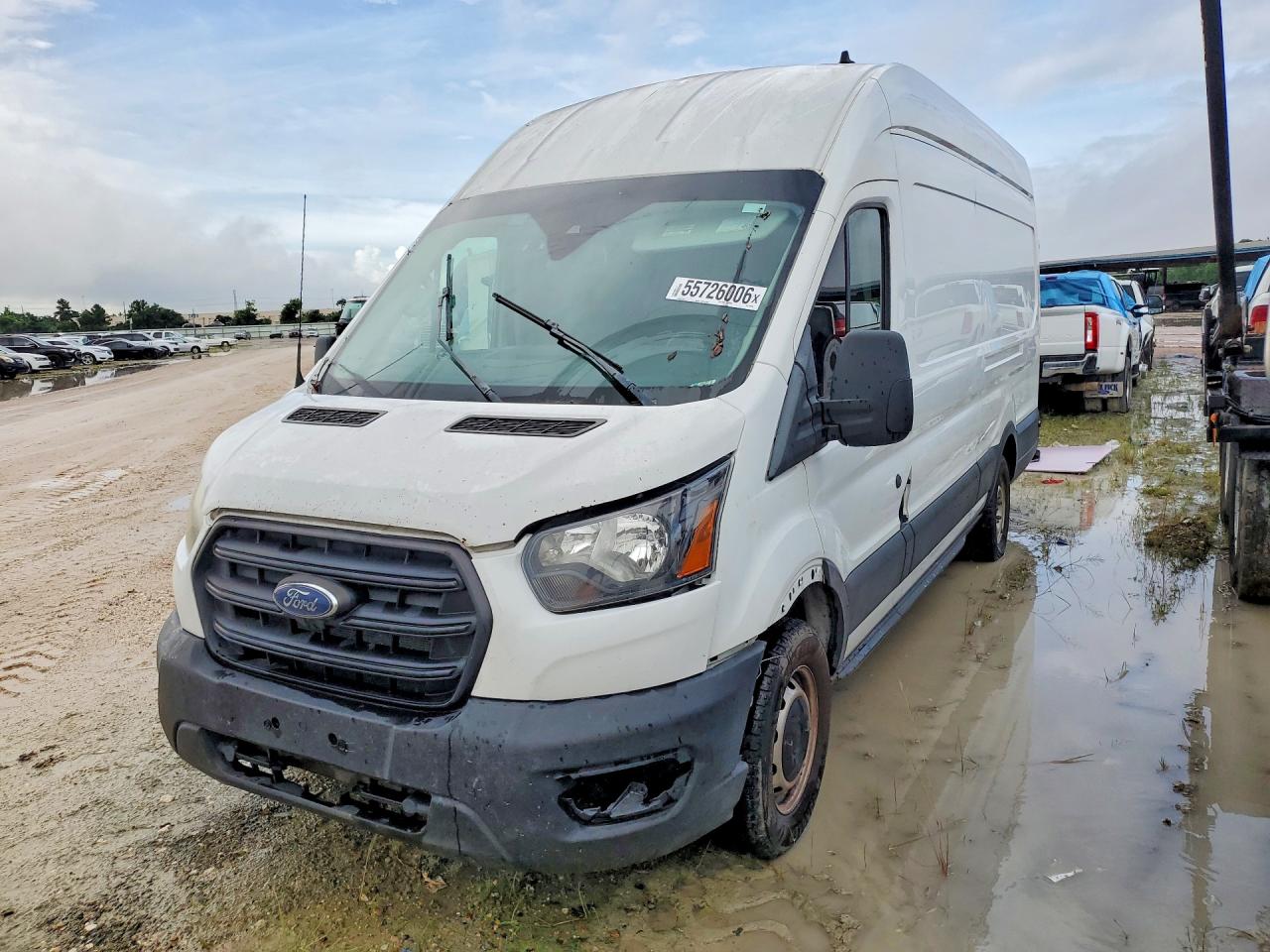 Salvage Ford Transit Image