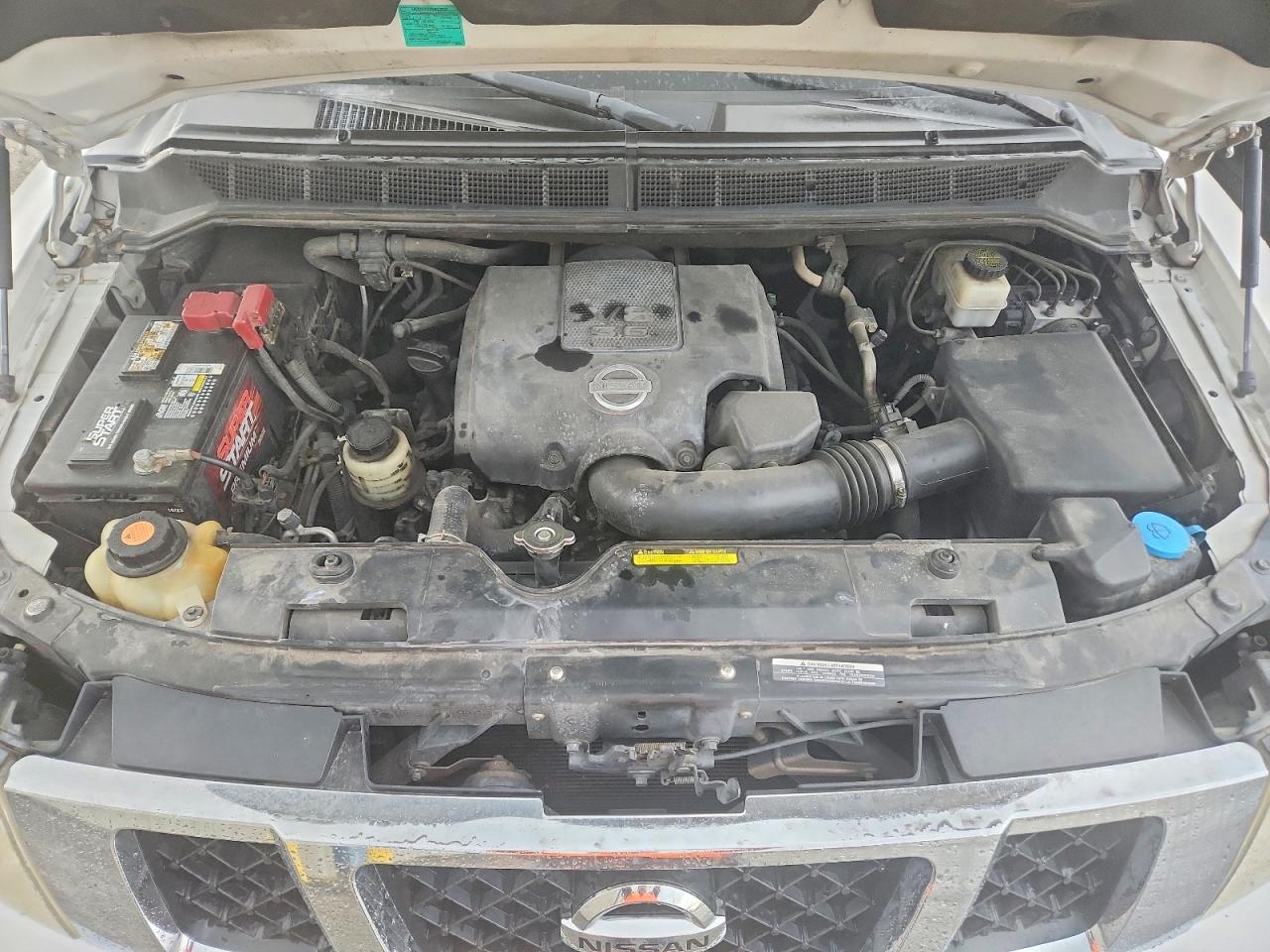 Nissan Armada Sv