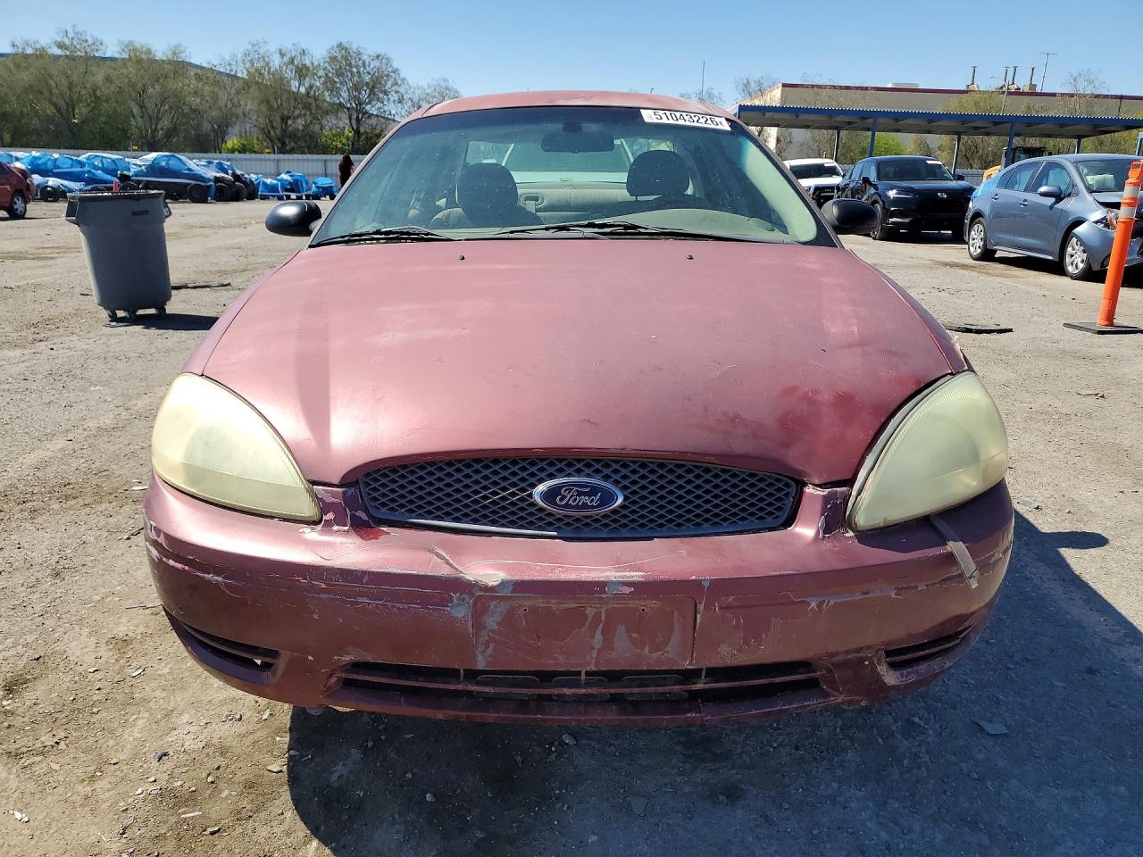 Ford Taurus