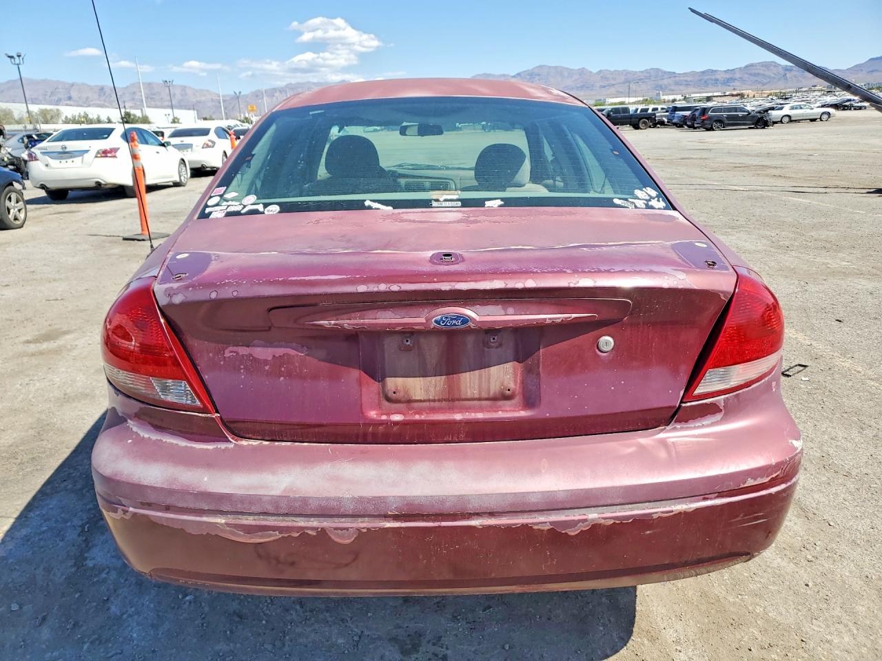 Ford Taurus