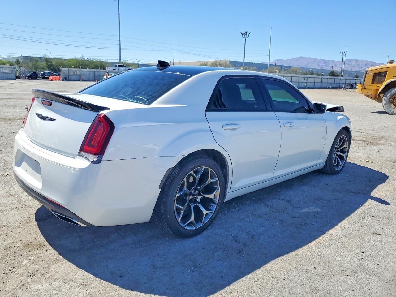Chrysler 300 S