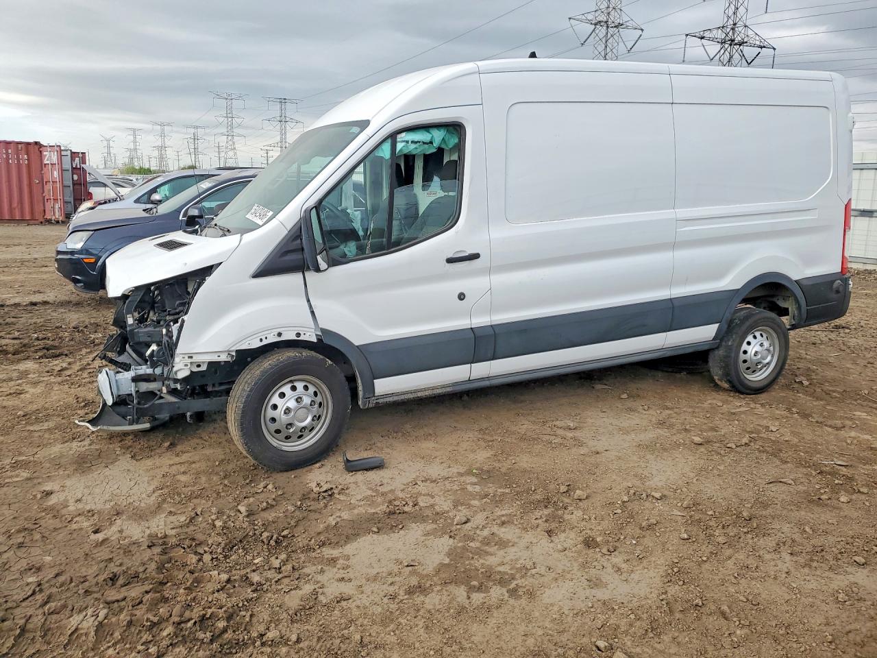 Salvage Ford Transit Image