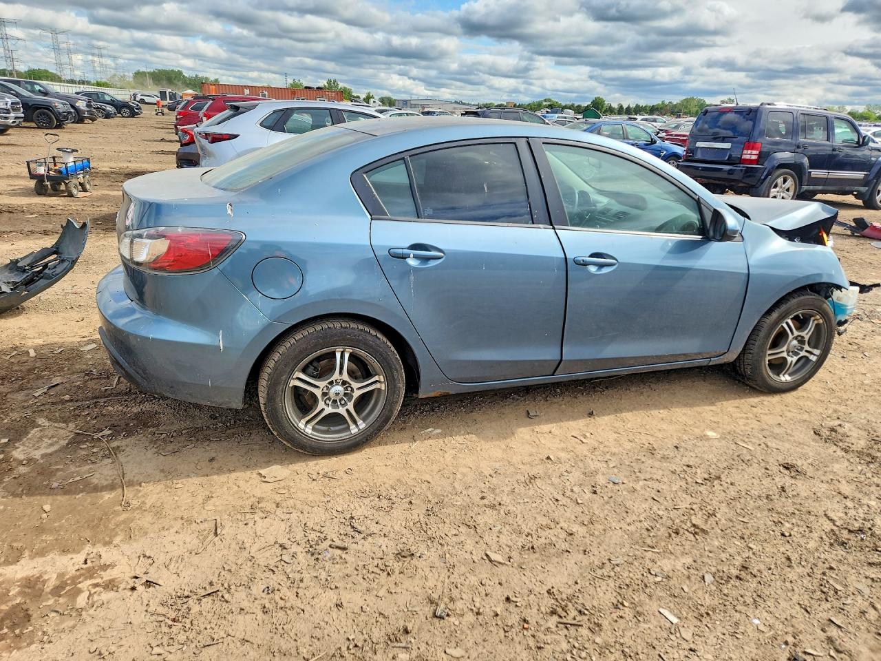 Mazda 3 I