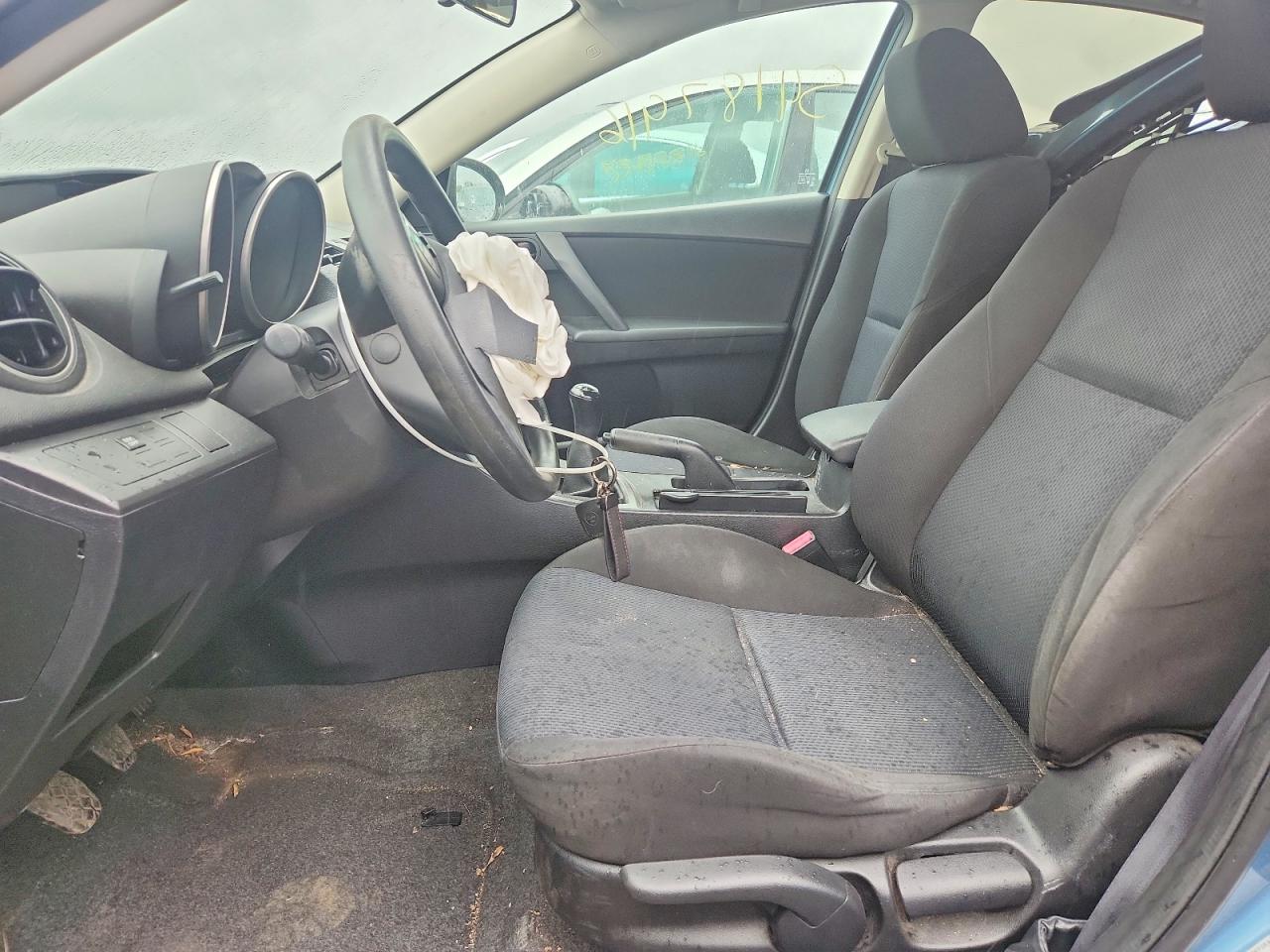Mazda 3 I