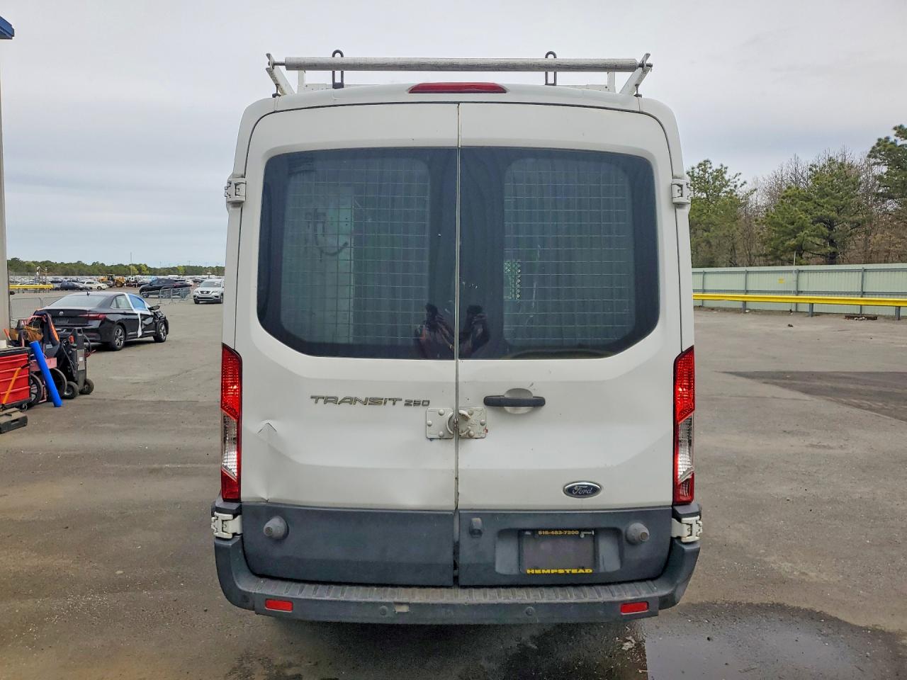 Ford Transit T-250