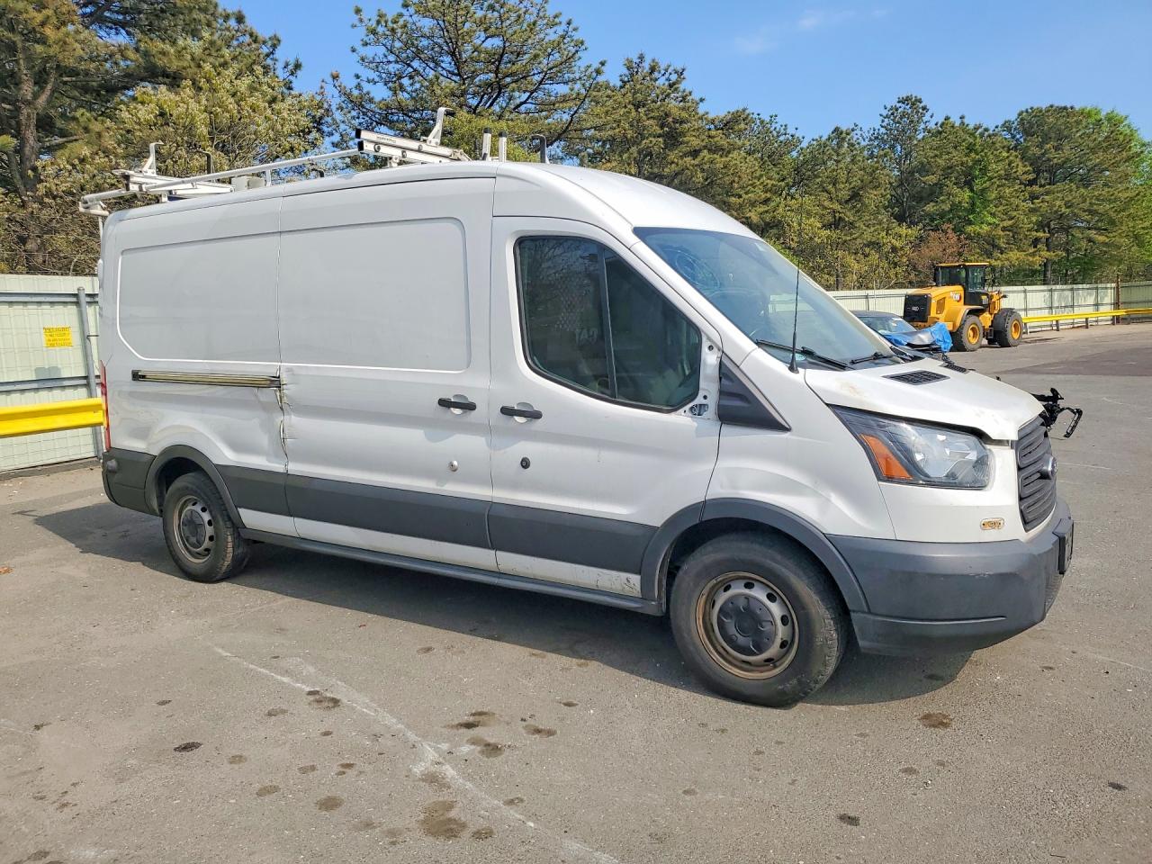 Ford Transit T-150