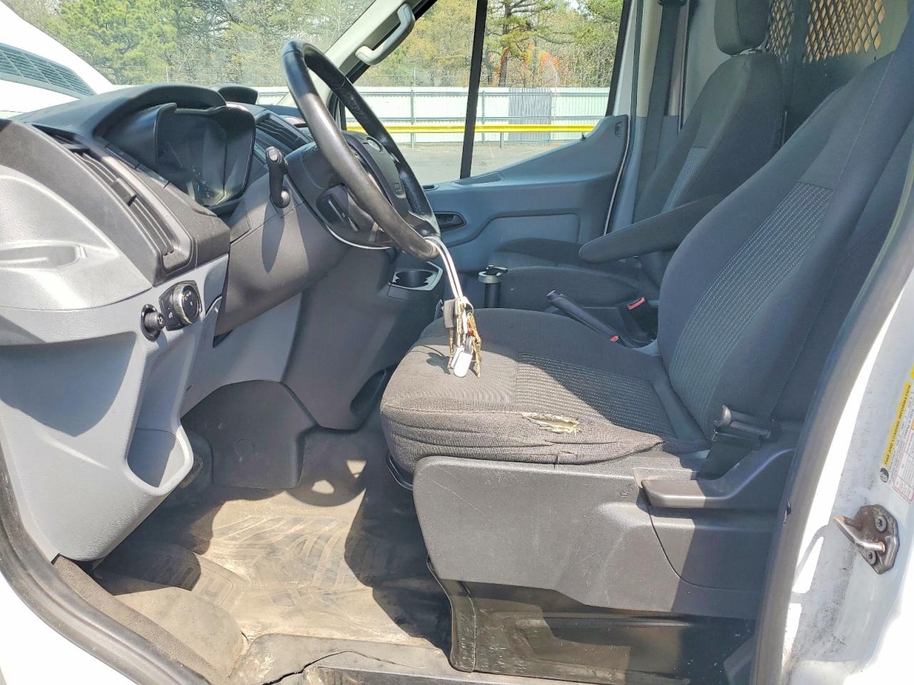 Ford Transit T-150