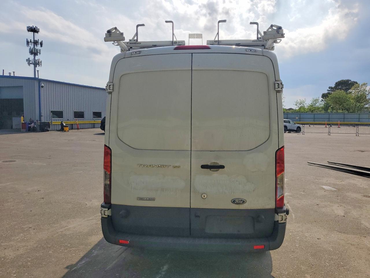 Ford Transit T-150
