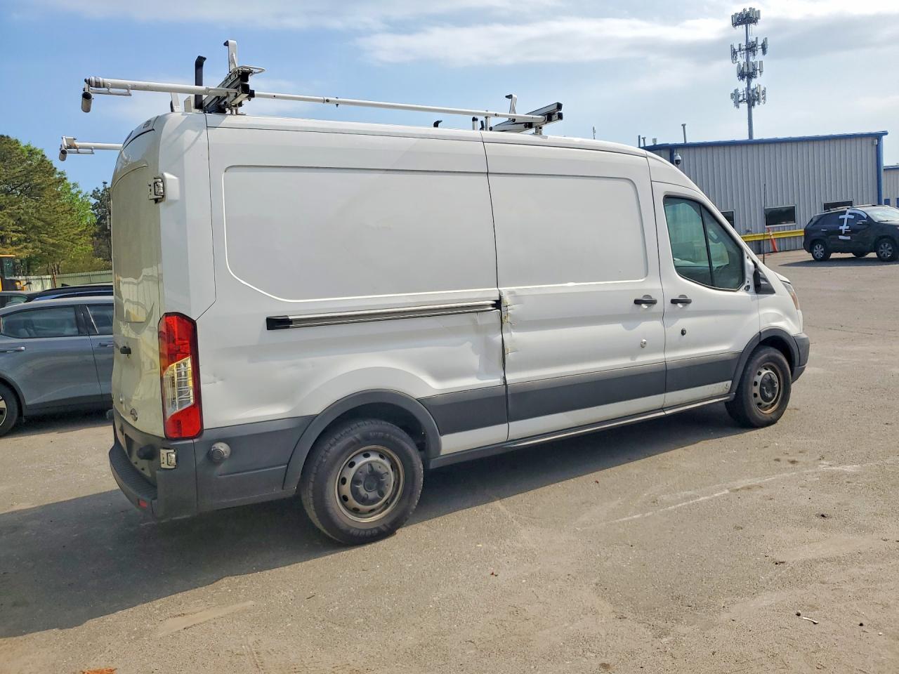 Ford Transit T-150