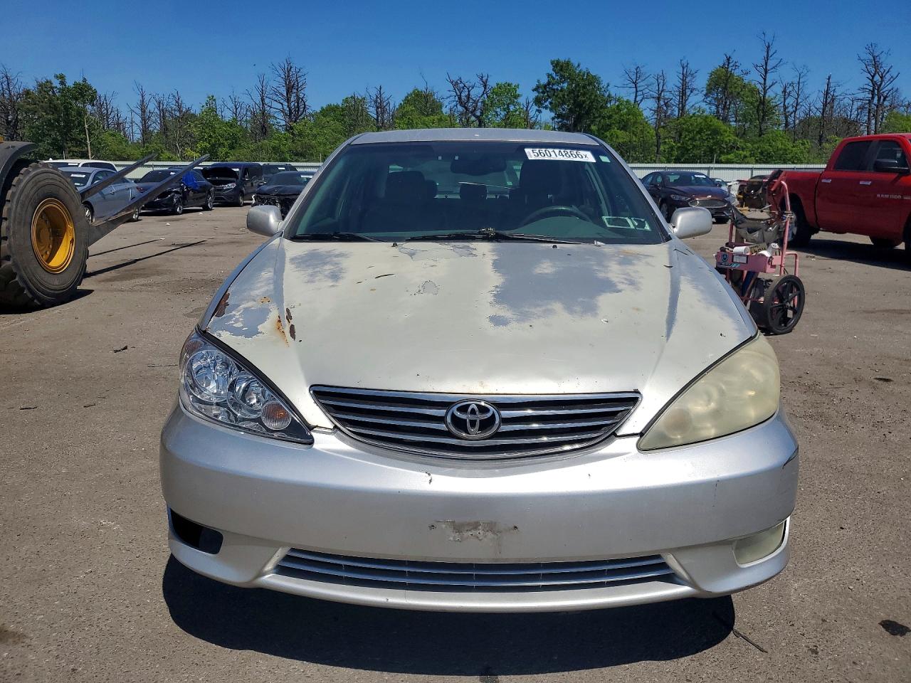 Toyota Camry Xle