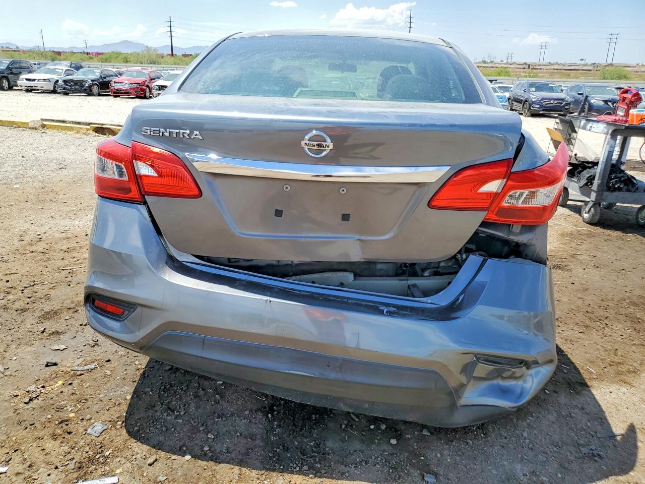 Nissan Sentra S