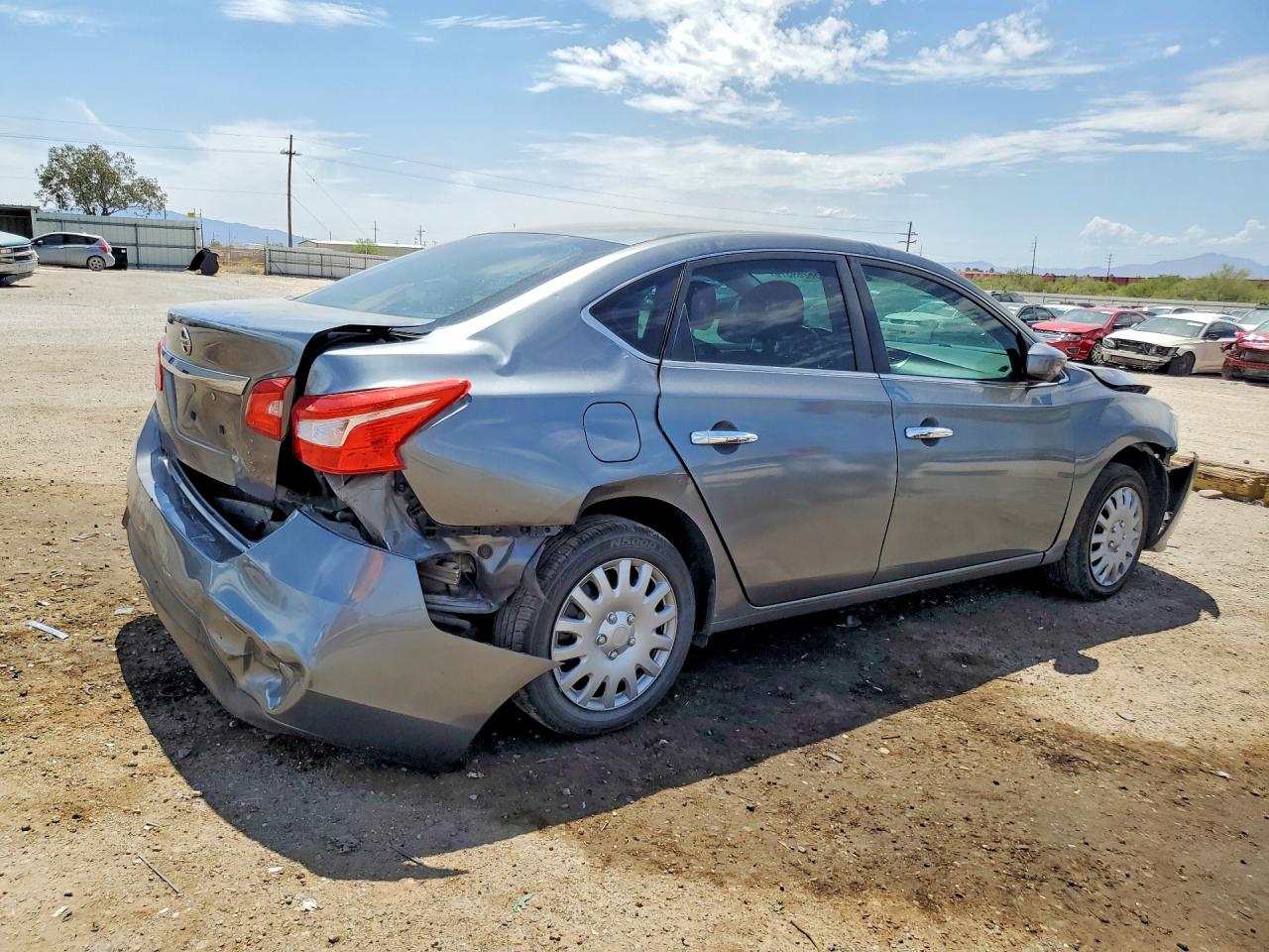 Nissan Sentra S