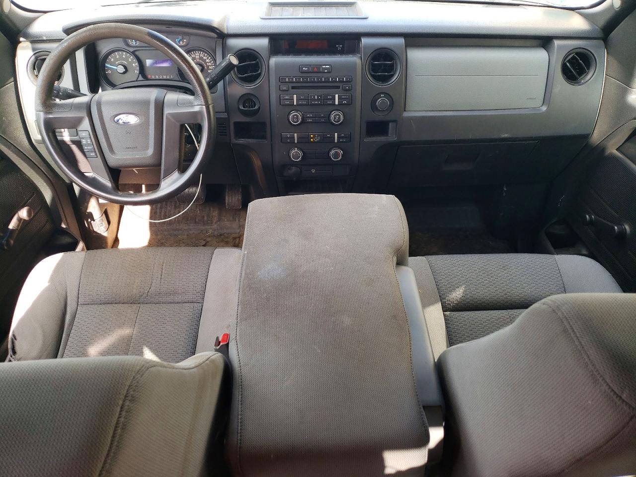 Ford F-150 Super Cab