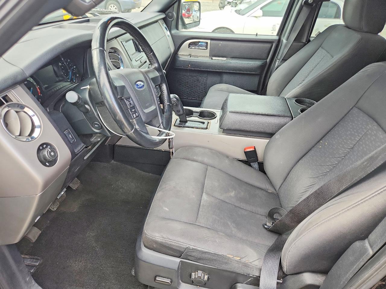 Ford Expedition El Xlt