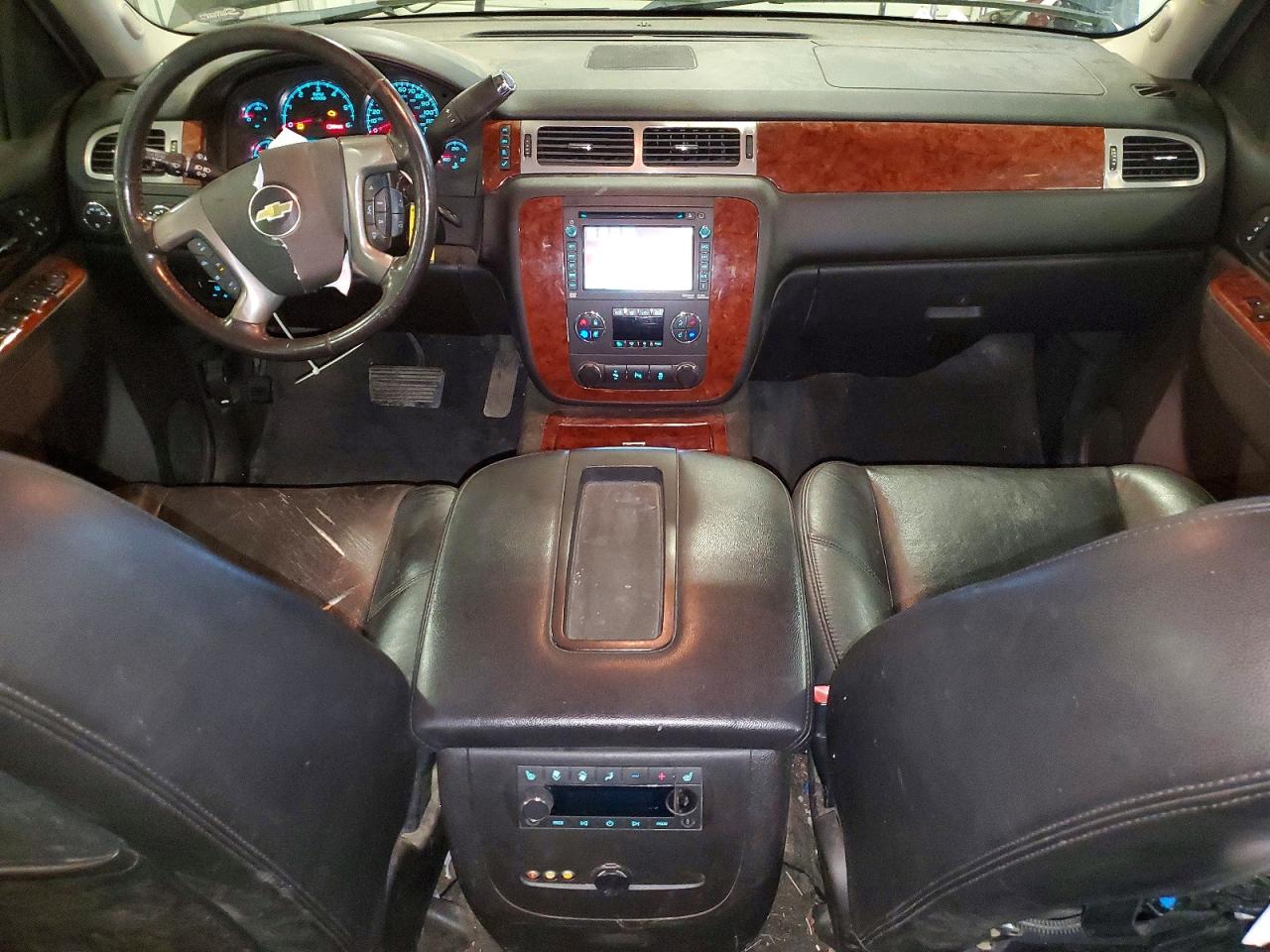 Chevrolet Suburban K1500 Ltz