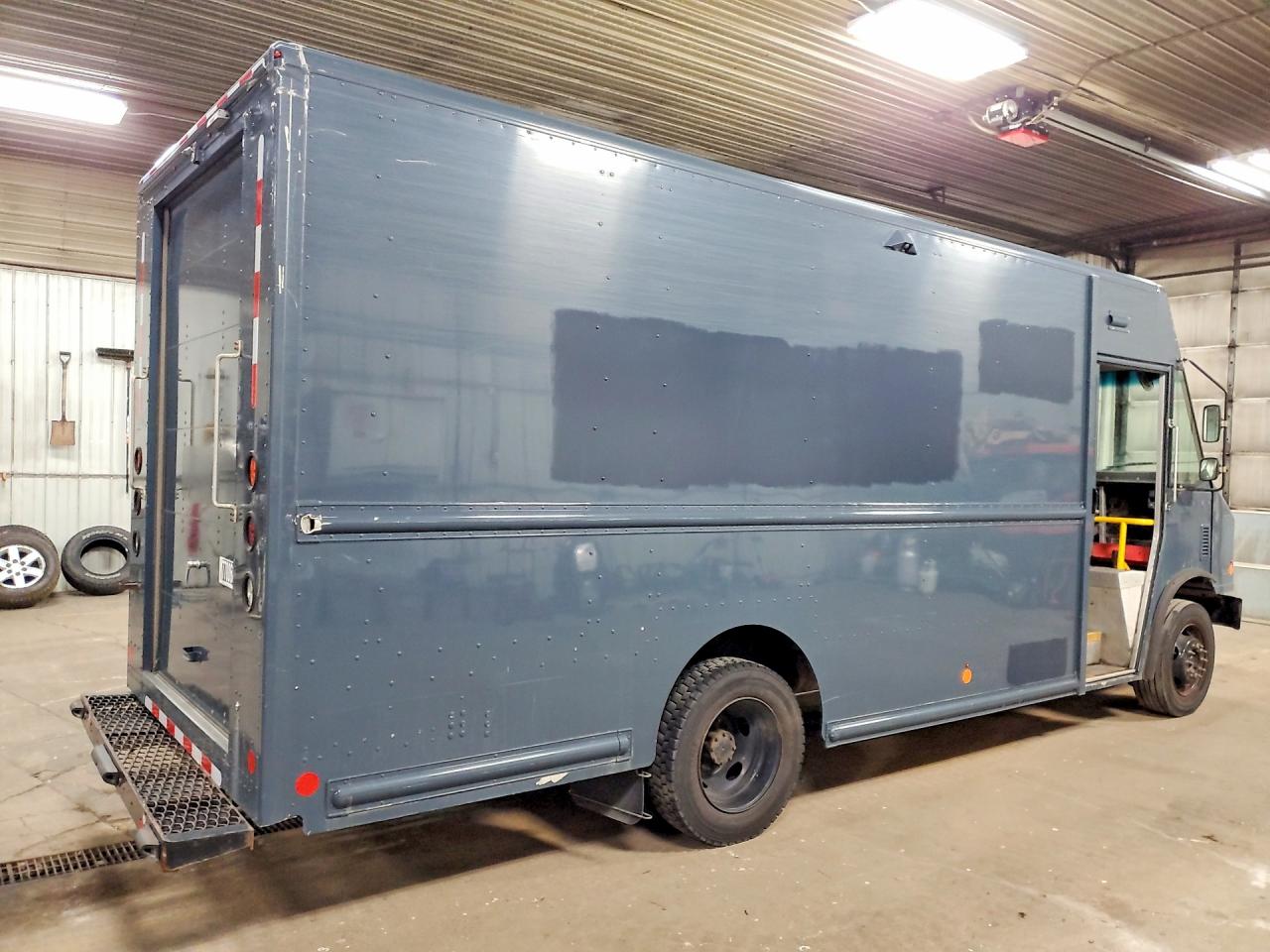 Ford F59