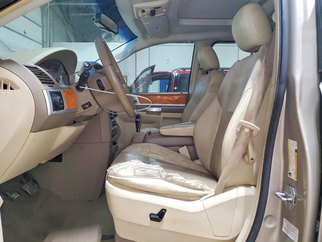 Chrysler Minivan Limited