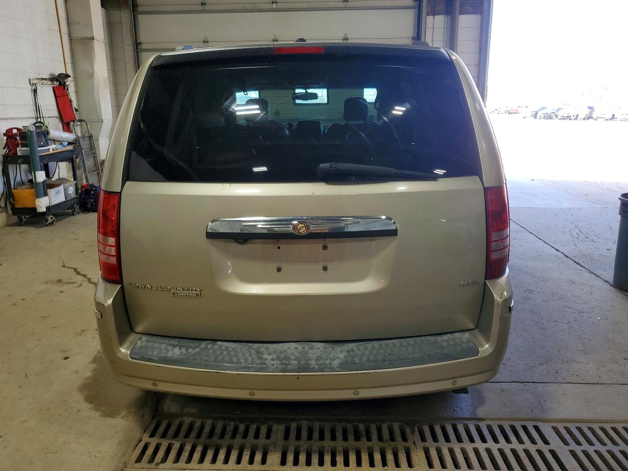 Chrysler Minivan Limited