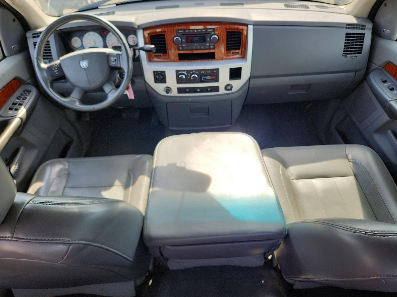Dodge Ram 2500 St