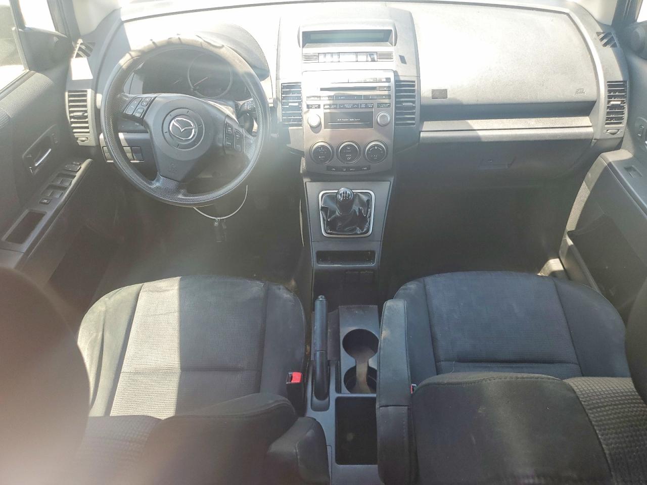 Mazda 5