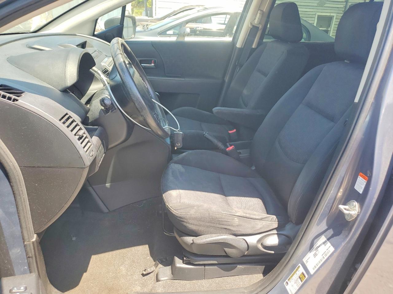 Mazda 5