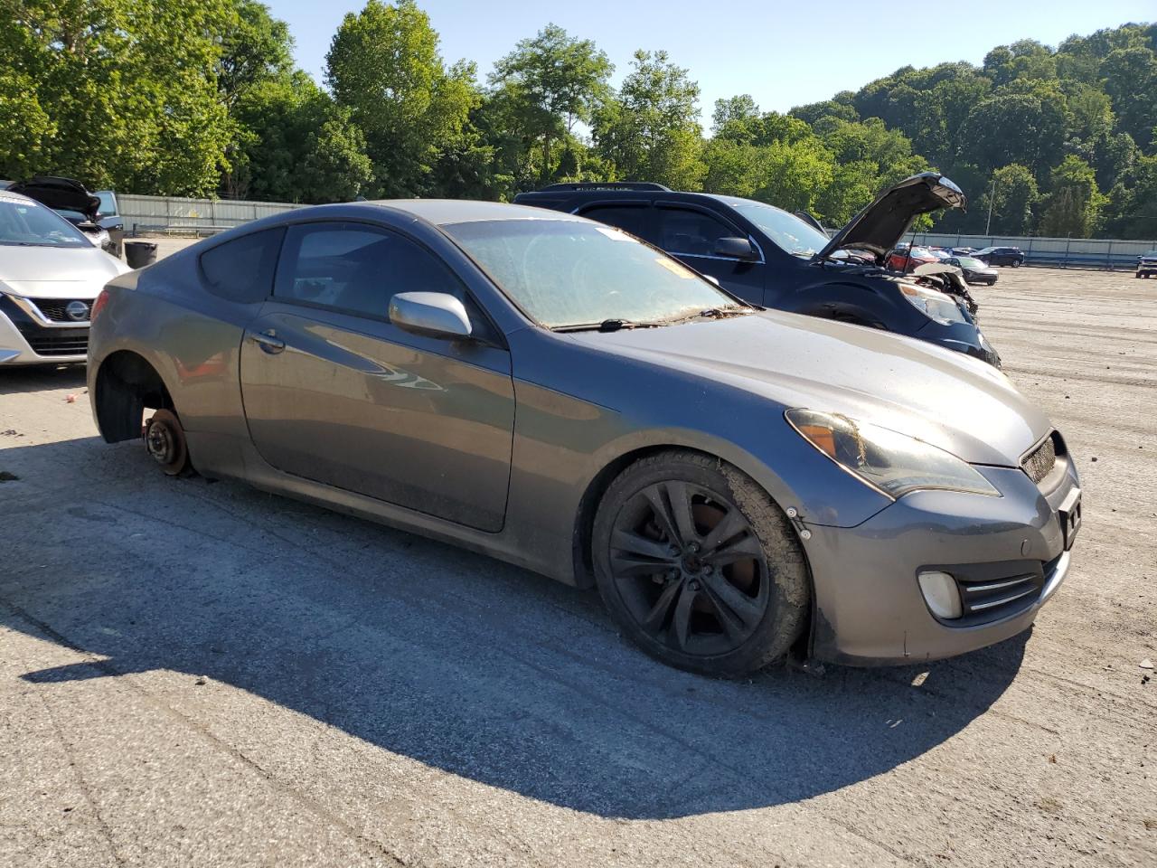 Hyundai Genesis 3.8l