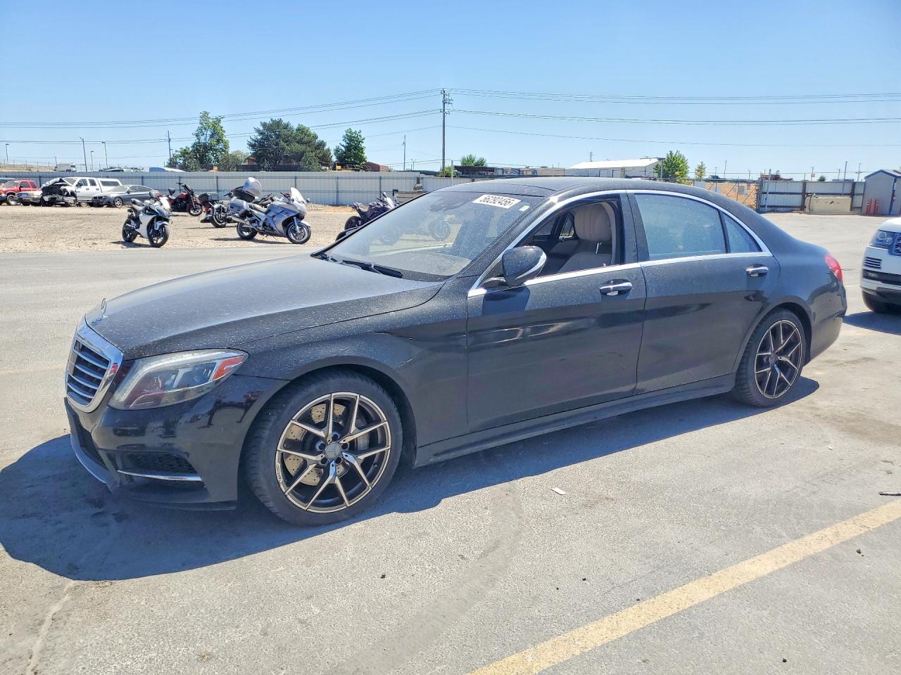 Salvage Mercedes-Benz S-Class Image