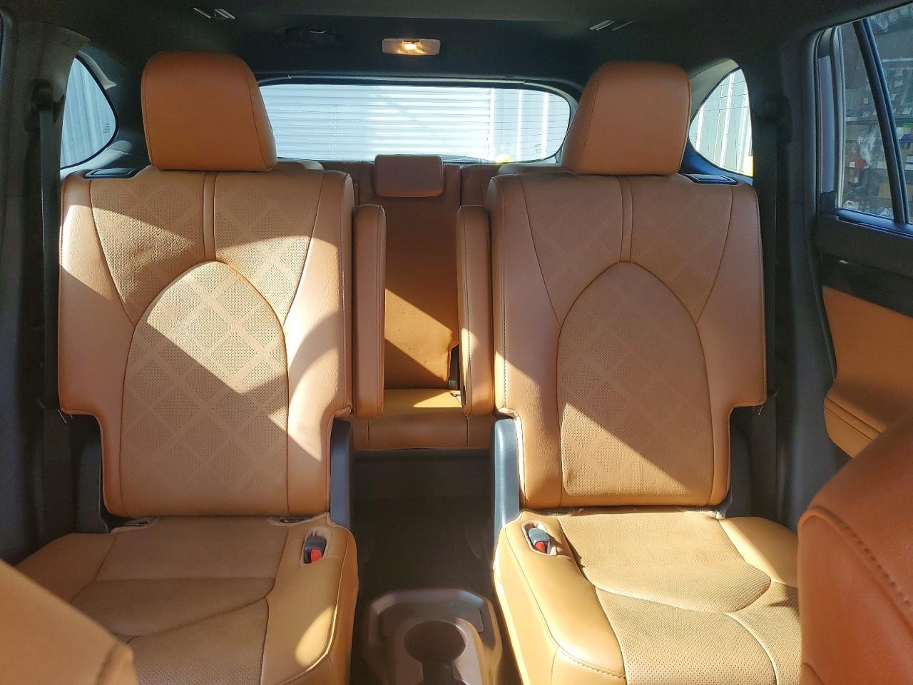 Toyota Highlander Platinum