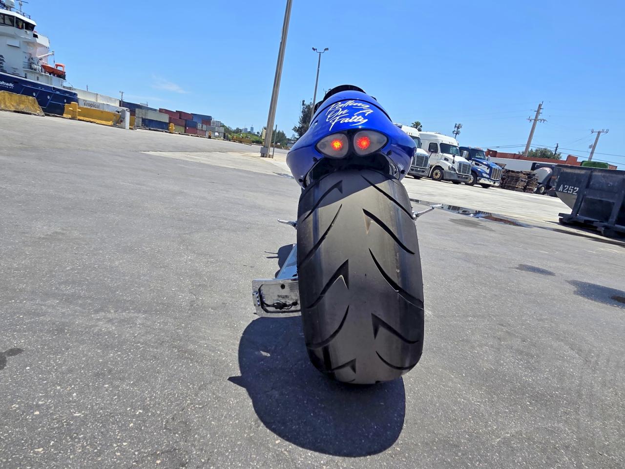 Salvage Suzuki Gsx1300 Rk Image