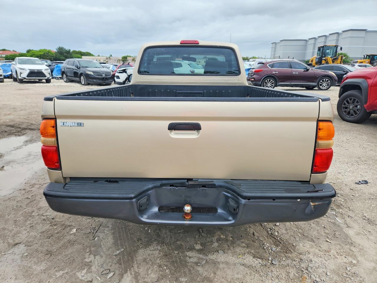Toyota Tacoma Base