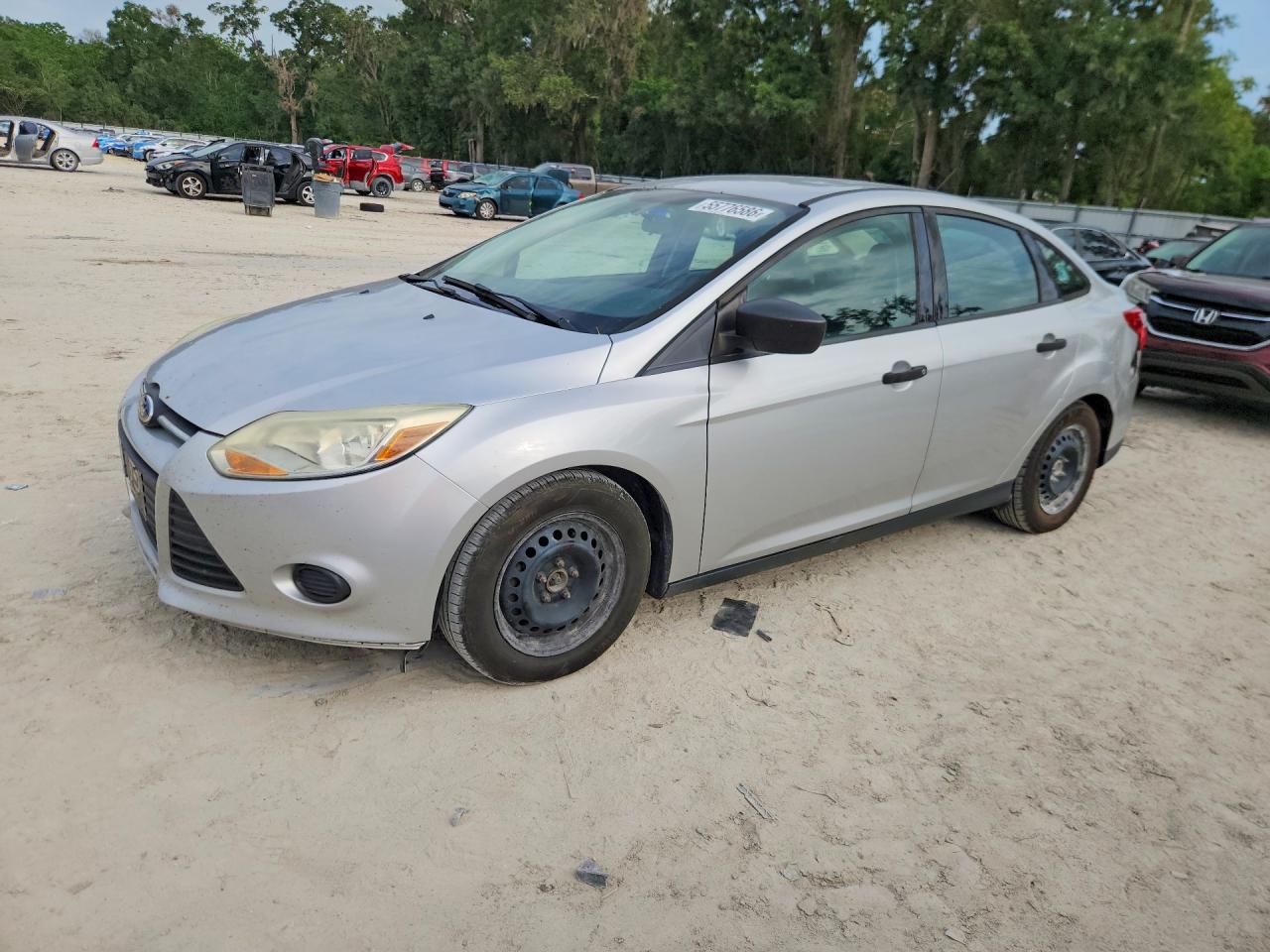 Salvage Ford Focus Image