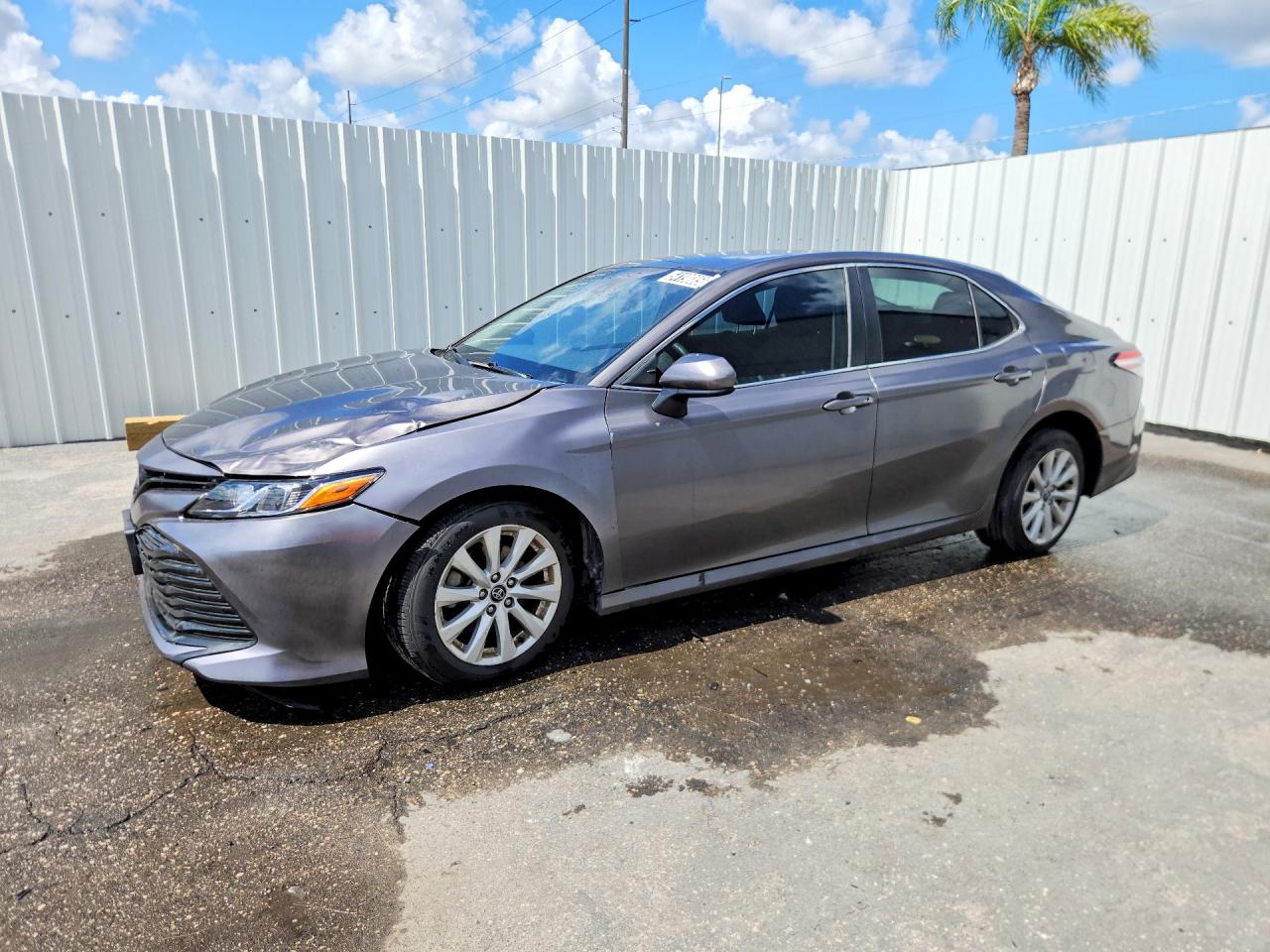 Salvage Toyota Camry Image