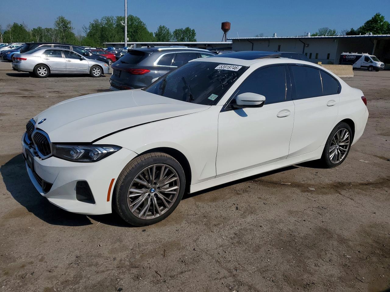 Salvage BMW 3 Series Image