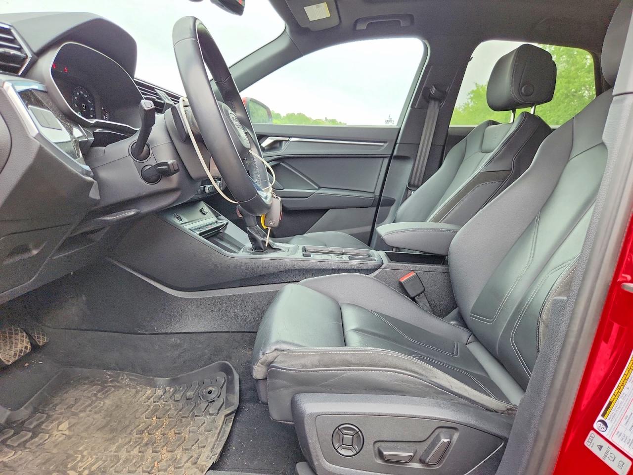 Audi Q3 Premium Plus S Line 45