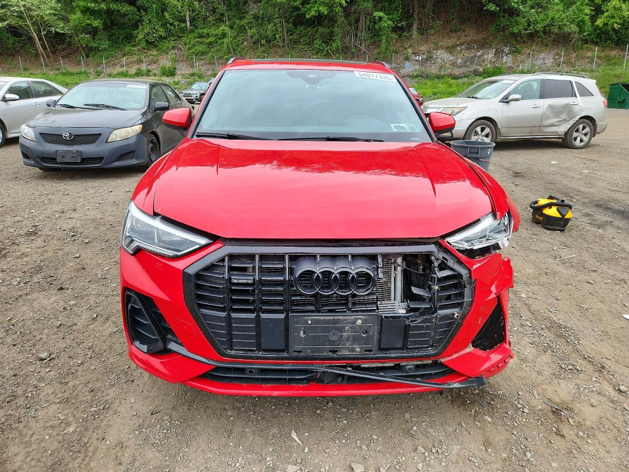 Audi Q3 Premium Plus S Line 45