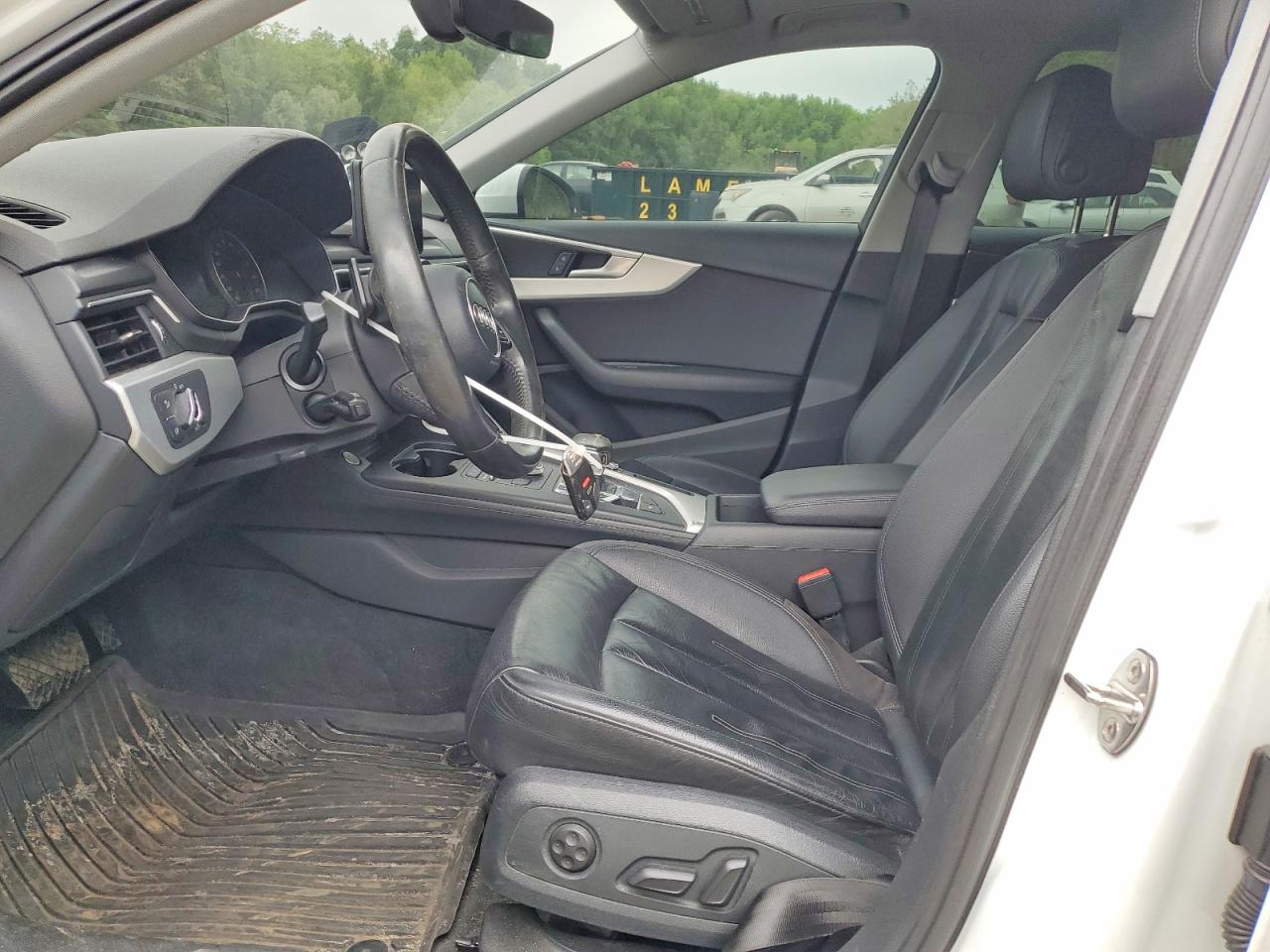 Audi A4 Premium