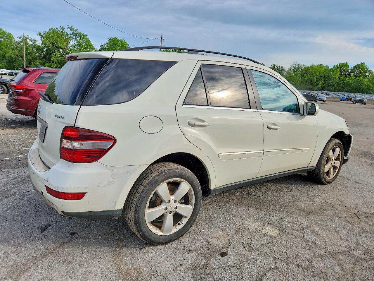 Mercedes-Benz M-Class 350 4matic