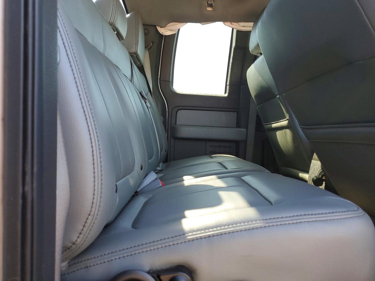 Ford F-150 Super Cab